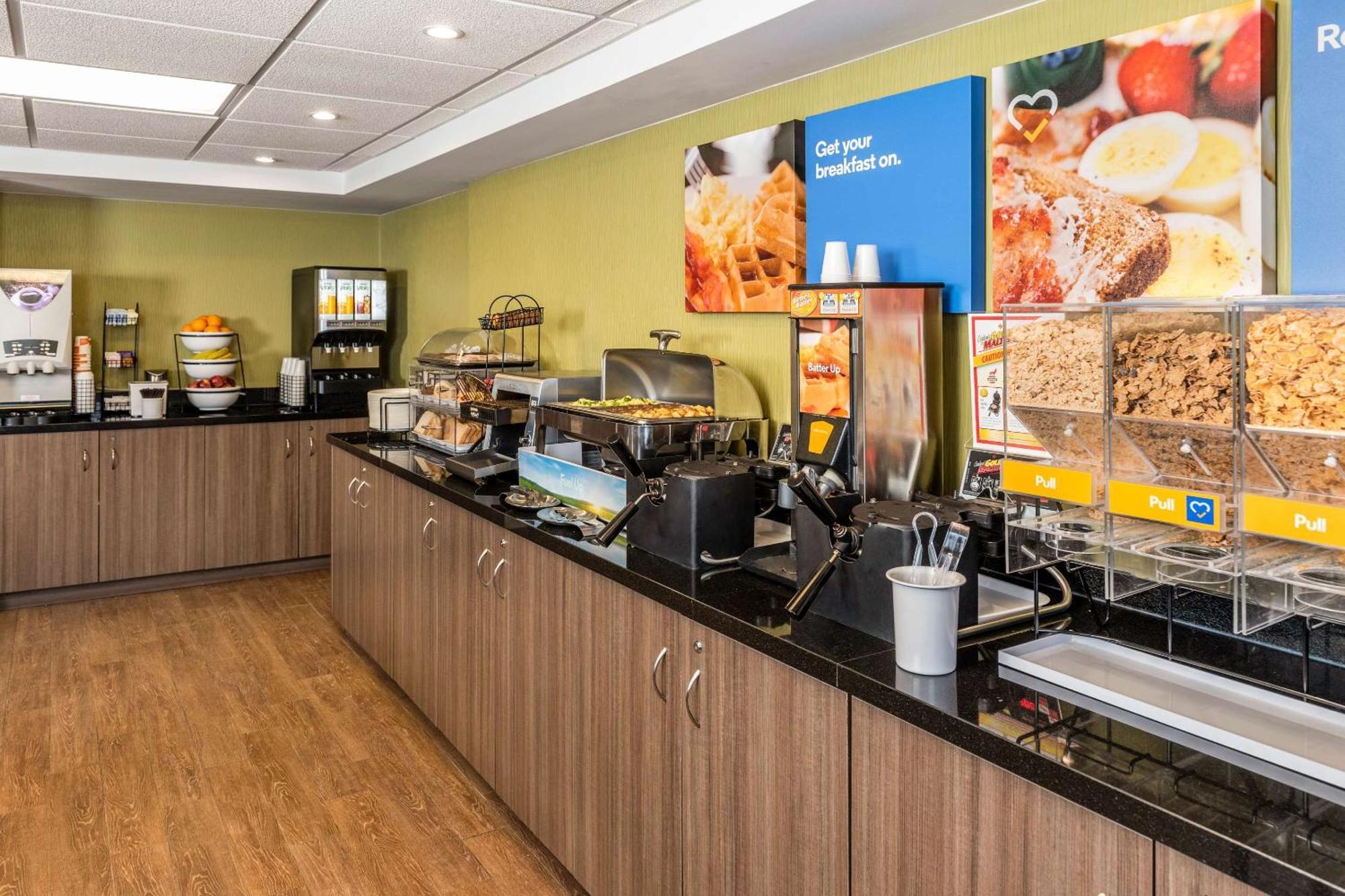 Comfort Inn Amherst Buitenkant foto