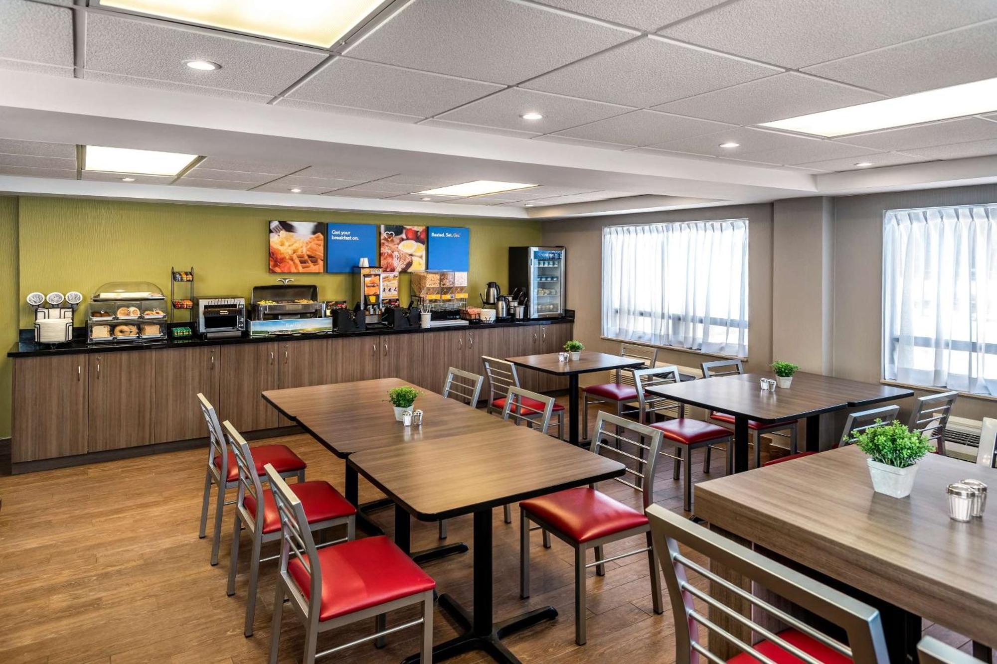 Comfort Inn Amherst Buitenkant foto
